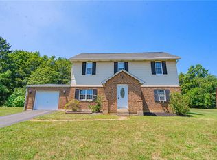 4165 E Texas Rd, Allentown, PA 18103