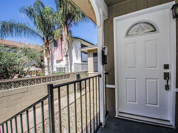 5th image of 719 E Verdugo Ave #C