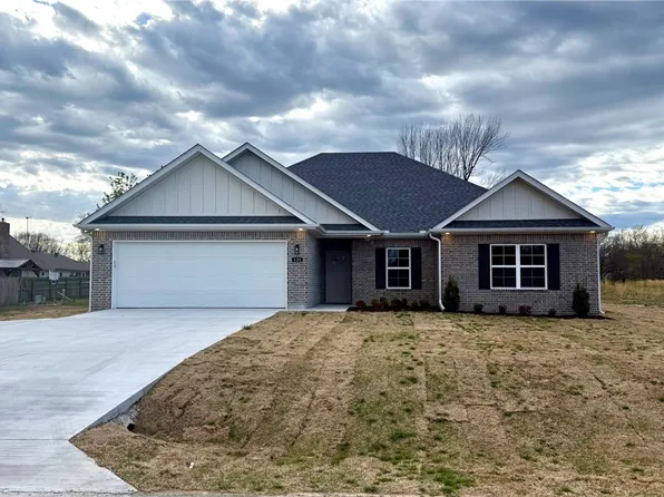 131 County Ave, Lincoln, AR 72744
