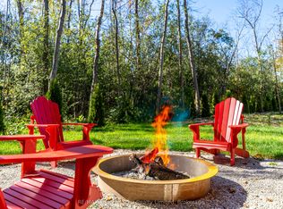 9746 Beachwood Rd, Collingwood, ON L9Y3Z1