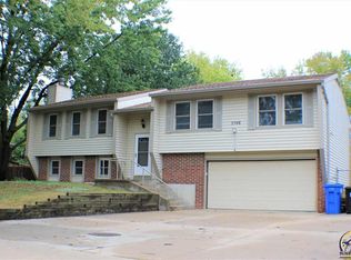 3706 SE 23rd Ter, Topeka, KS 66605