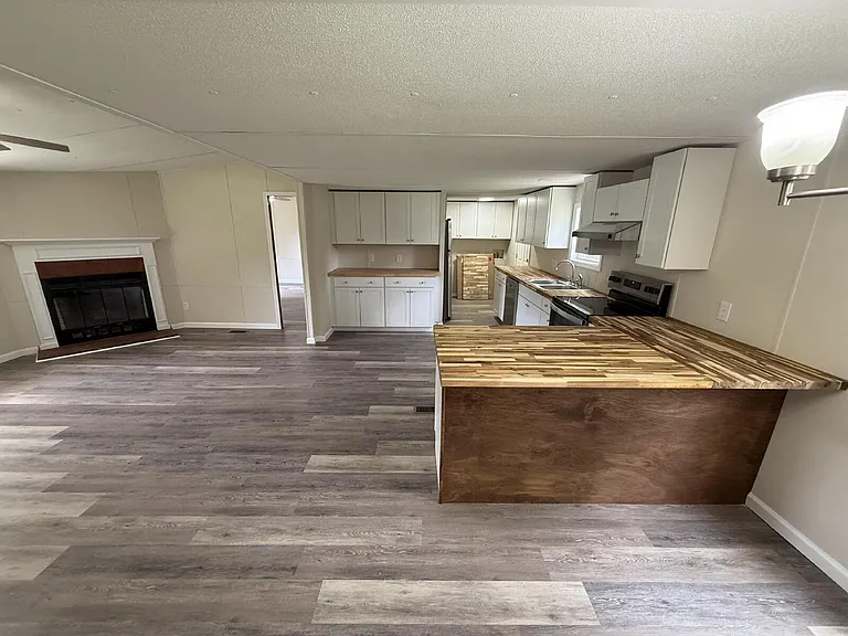 1755 Highway 521 S — Photo 5
