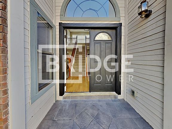 2nd image of 2085 Sundance Ct