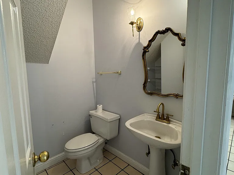 7595 Foxfire Dr SE — Photo 29