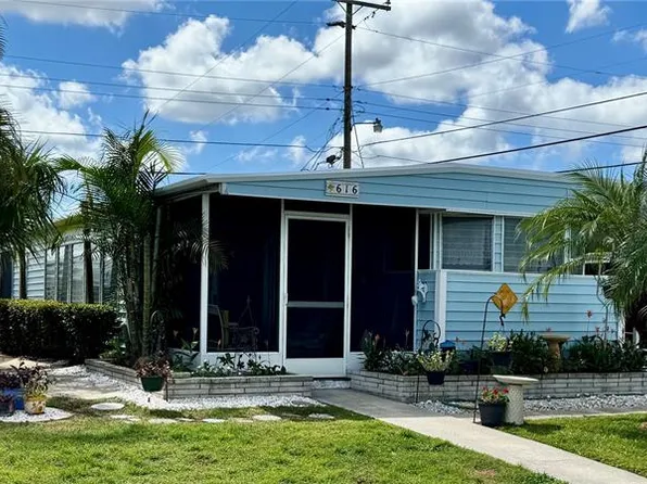 616 50th Avenue Ter W, Bradenton, FL 34207