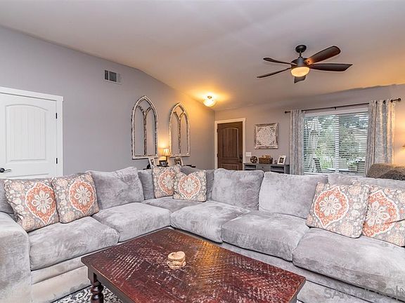 5th image of 27724 Eagles Crest Dr