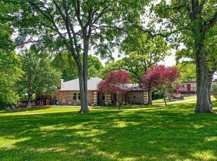 3915 Sunset Ct, Granbury, TX 76049