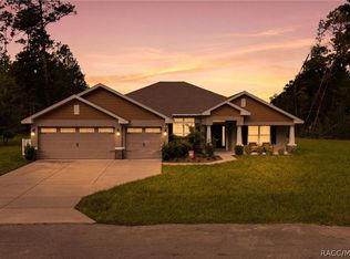 5 Petunias Ct, Homosassa, FL 34446