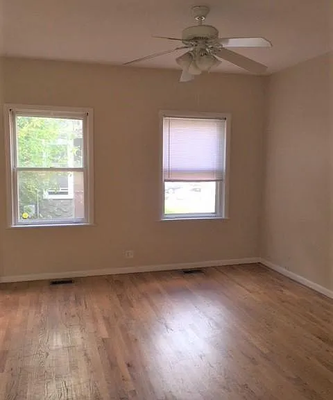 1237 W Wellington Ave #CH — Photo 3