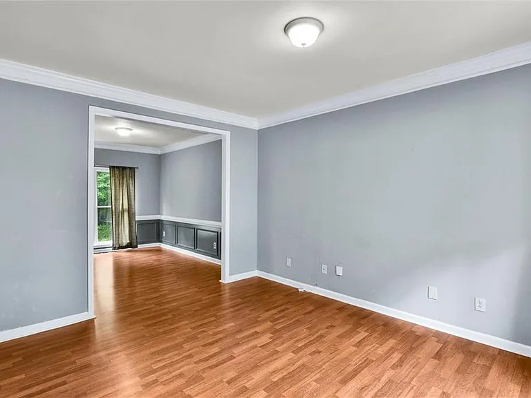 514 Rams Ct — Photo 6
