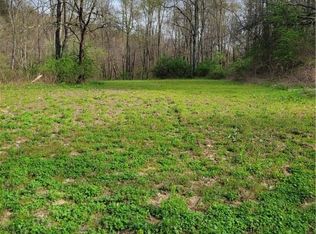 904 Chicora Rd, Chicora, PA 16025