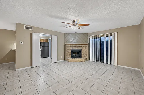 14800 Enterprise Dr Photo 1