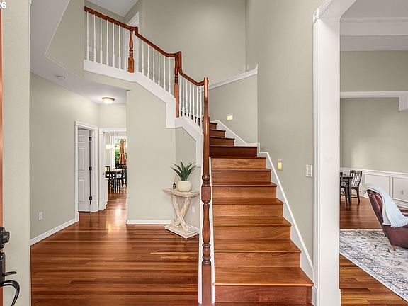 3rd image of 14240 NW Harbor Ln
