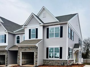 172 Everleigh Dr, Royersford, PA 19468