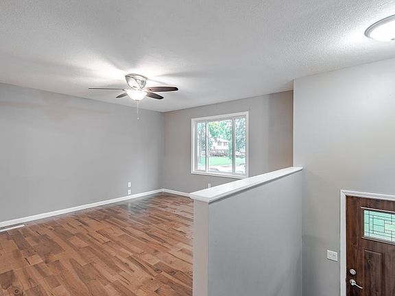 3rd image of 518 Schilling Cir NW