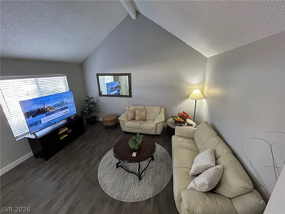 4458 Del Oro Dr