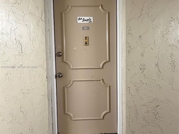 3rd image of 8050 W McNab Rd APT 121