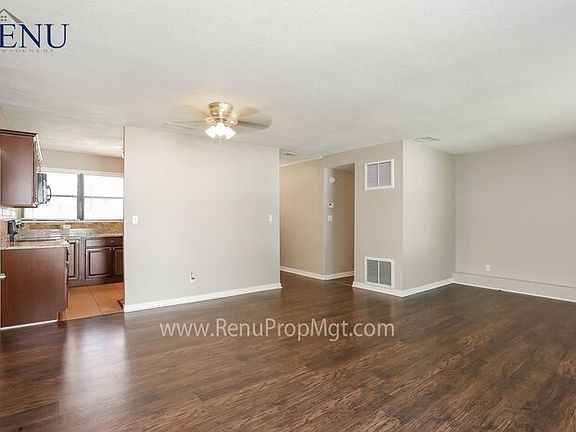 2nd image of 10211 Swarthmore Dr