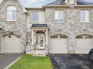 2089 Tovell Dr, Oakville, ON L6M 0C4