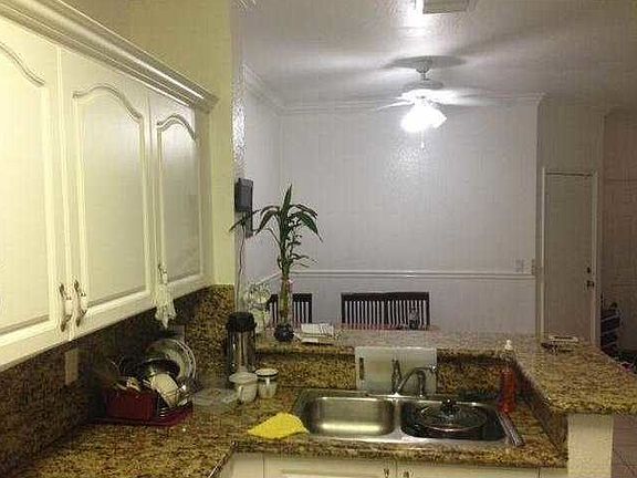 3rd image of 3932 NW 92nd Ave