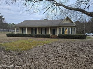 797 Blackjack Rd, Tallassee, AL 36078