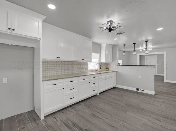 906 N Pierce St, Amarillo, TX 79107