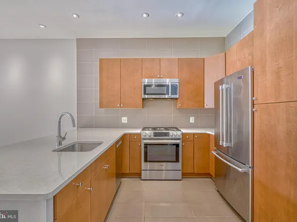 1209 N Charles St Unit 309, Baltimore, MD 21201