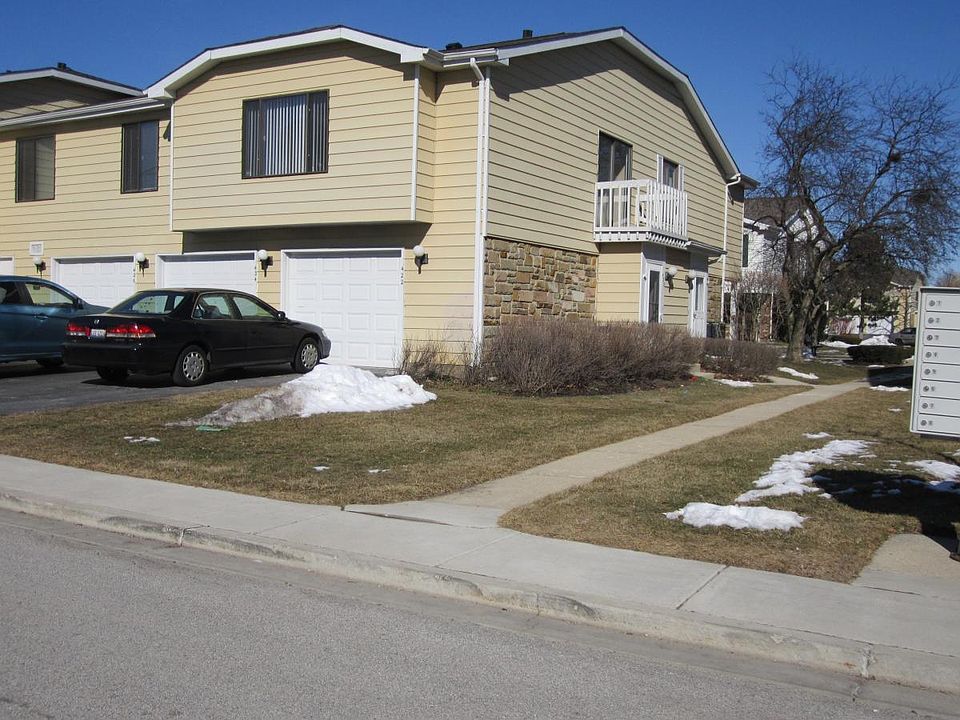1st image of 423 Buchanan Ct