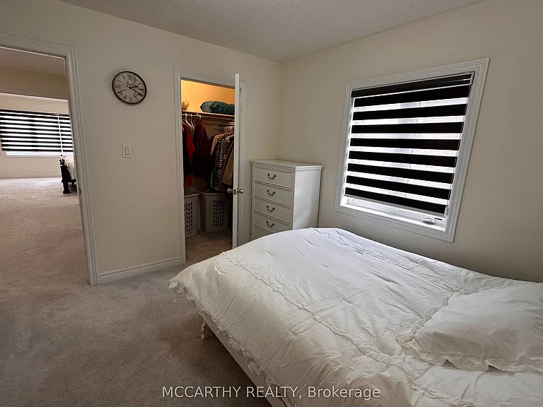 451 Black Cherry Cres — Photo 27