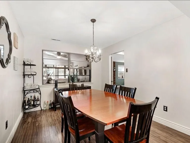 233 Shady Ln — Photo 10