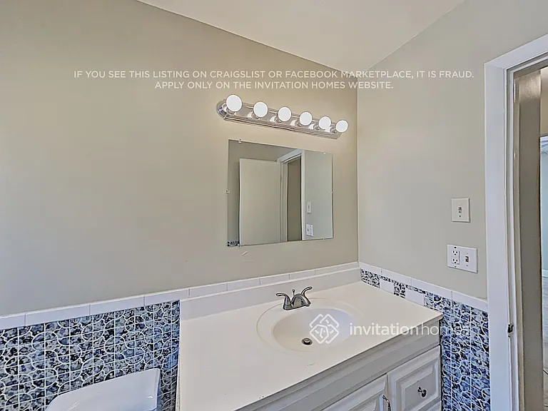 7936 Miramar Pkwy — Photo 19
