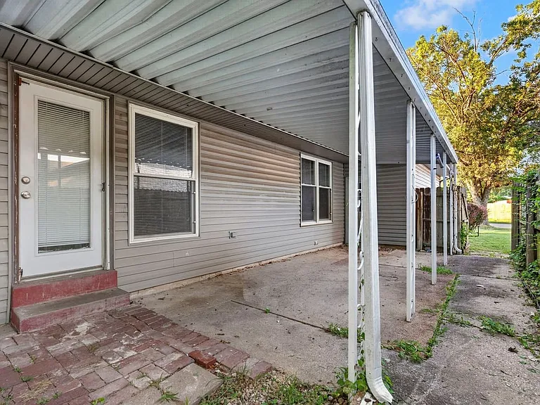 3444 Woodpath Dr — Photo 26