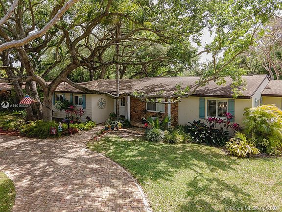 2nd image of 8340 SW 162nd St