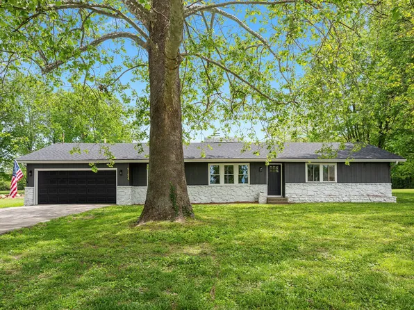 5154 S Cloverdale Lane, Battlefield, MO 65619