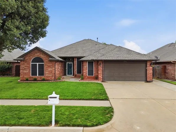 7412 Stinchcomb Dr, Oklahoma City, OK 73132