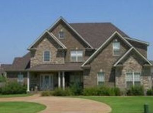 174 Greendale Dr, Jackson, TN 38305