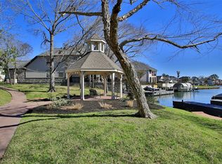 26 Winthrop Harbor Ct S, Montgomery, TX 77356