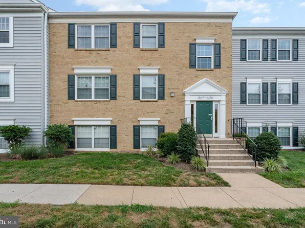 12205 Chaucer Ln #12205, Woodbridge, VA 22192