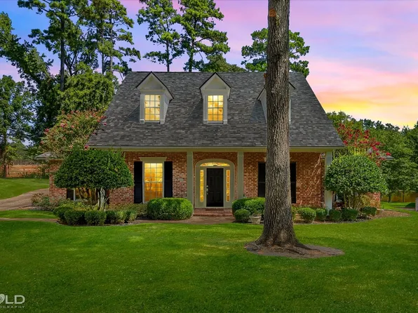 306 Hilton Head Dr, Benton, LA 71006