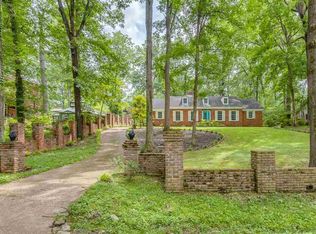 5559 Roselawn Dr, Memphis, TN 38119