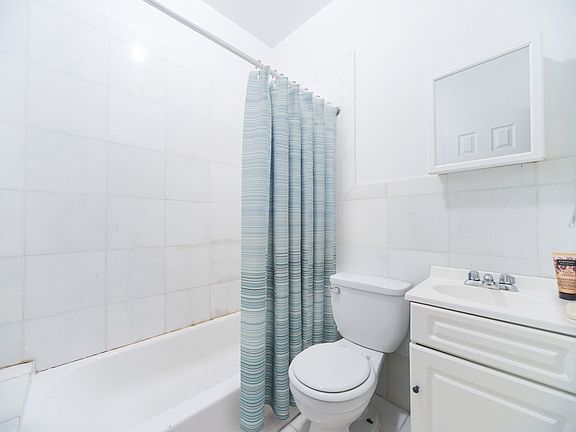 5th image of 142 Sullivan St #19F