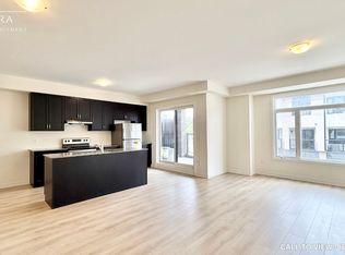 1695 Dersan St #904, Pickering, ON