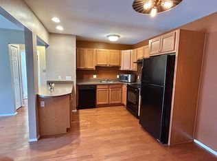 2445 Torquay Ave APT 102, Royal Oak, MI 48073