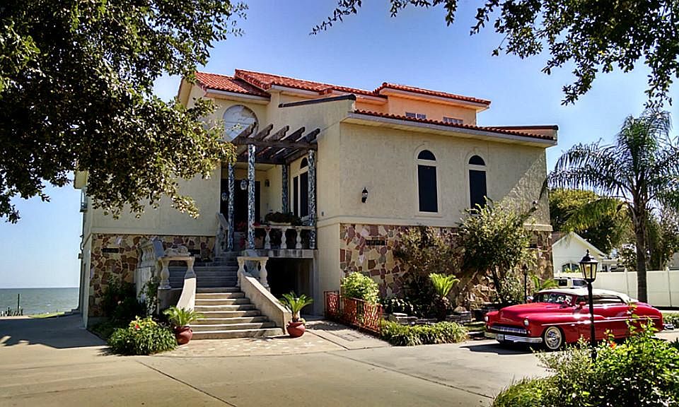 1st image of 5417A W Bayshore Dr
