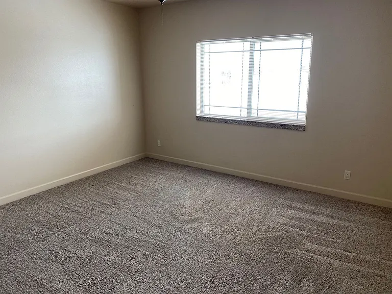BD2710 — Photo 13