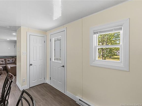 3rd image of 10 Black Spruce St