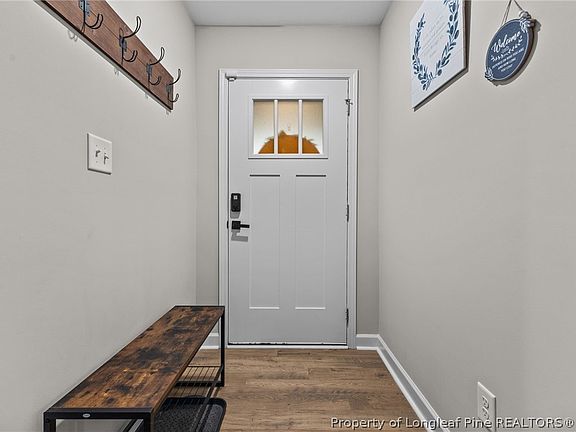 4th image of 72 Magnolia St