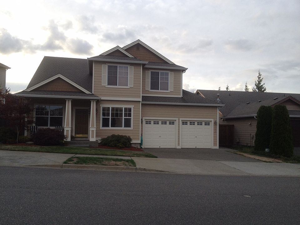 3 bed/2 Bath + 3 car garage