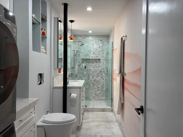 135 W 58th St APT 8D, New York, NY 10019