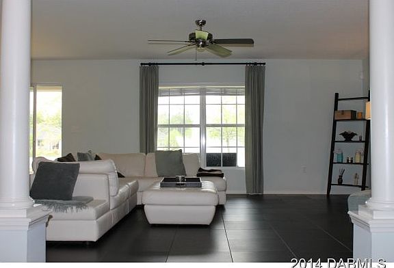 4th image of 37 Herringbone Way